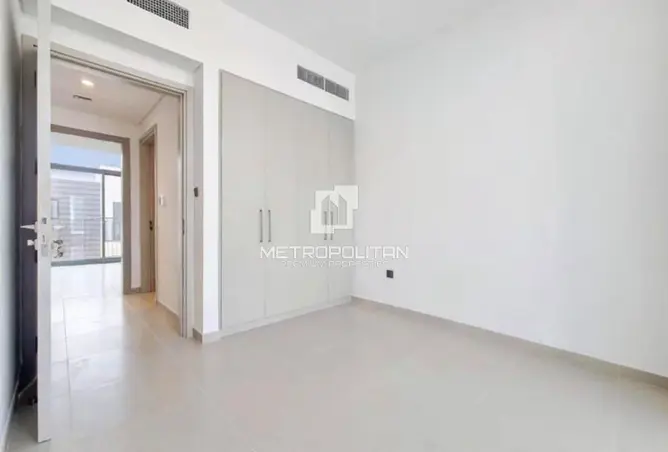 157359103 - Property Image 3