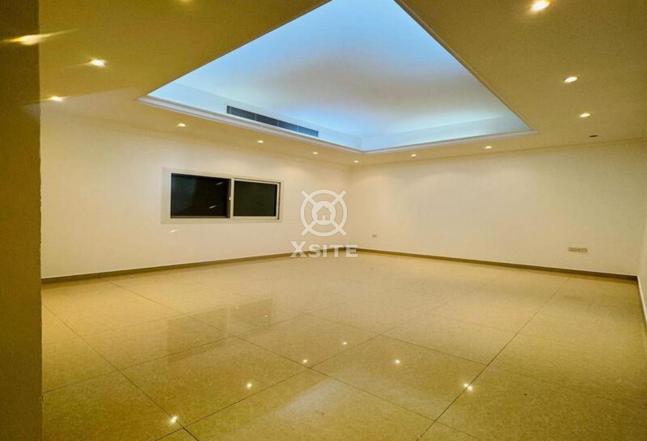 Independent 5 BR Villa|Prime Location|Huge Layout photo 8