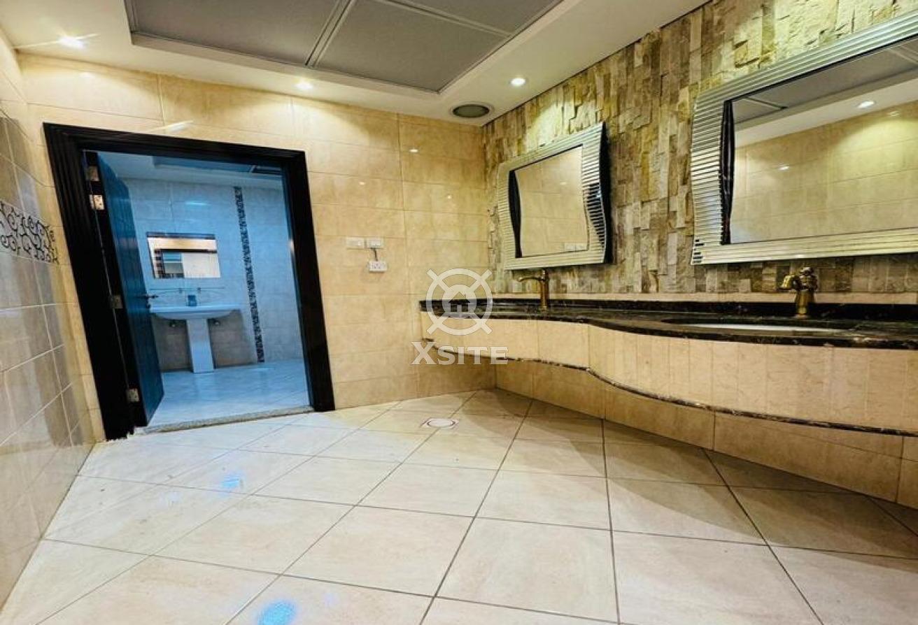 Independent 5 BR Villa|Prime Location|Huge Layout photo 11