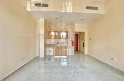 Apartment - Studio - 1 for rent in Muwaileh 29 Building - Muwaileh - Sharjah