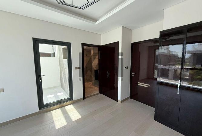 67430569 - صورة العقار 3