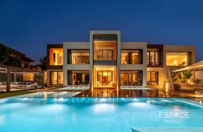 Villa - 5 Bedrooms - 5 Bathrooms for rent in Signature Villas Frond B - Signature Villas - Palm Jumeirah - Dubai