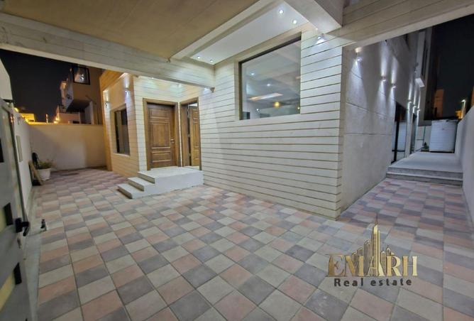 90906938 - Property Image 2