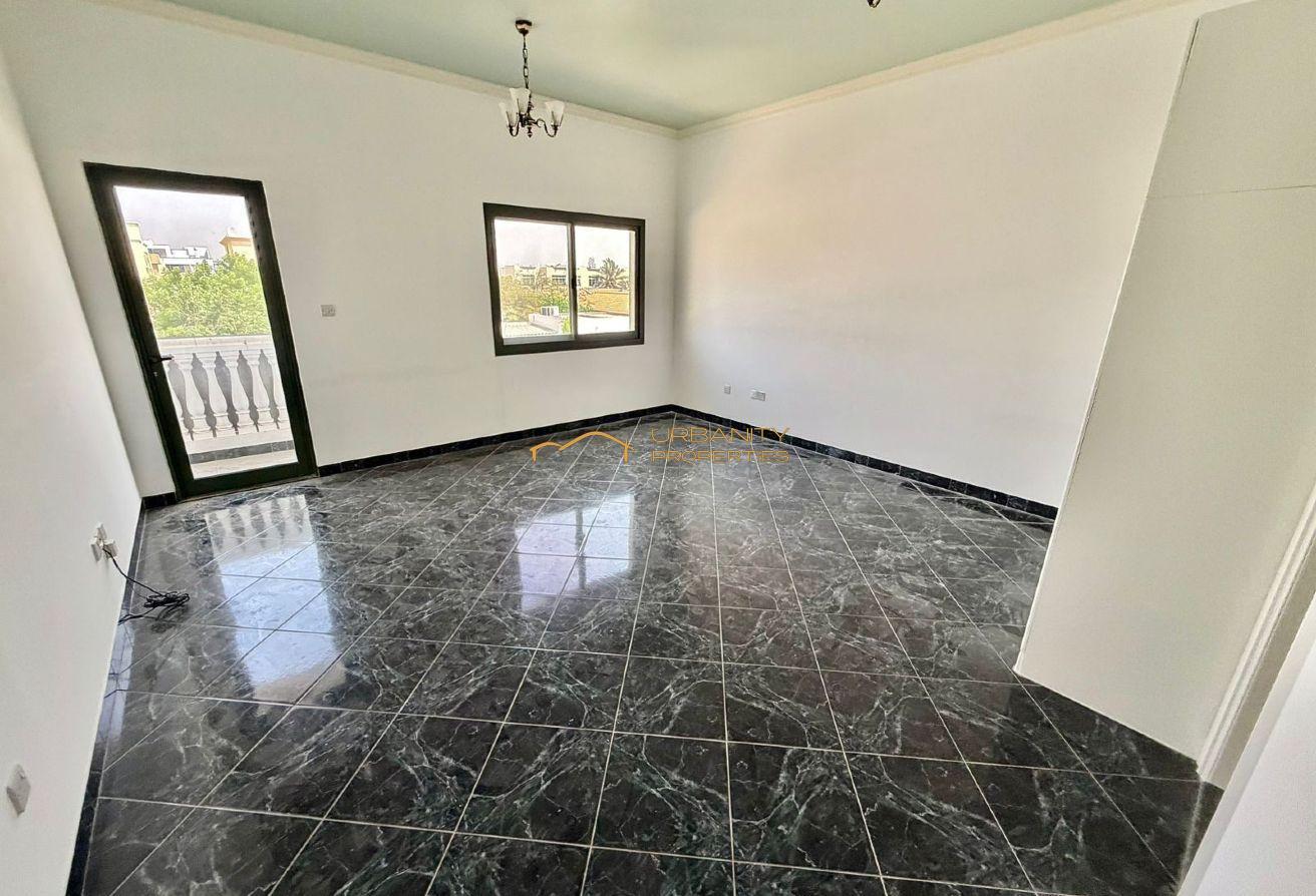 Stunning 5-Bed Villa for Rent in Jumeirah 3 photo 3