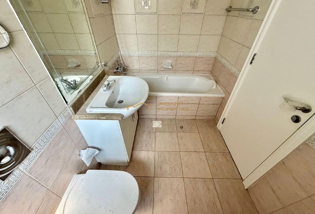 Stunning 5-Bed Villa for Rent in Jumeirah 3 photo 19