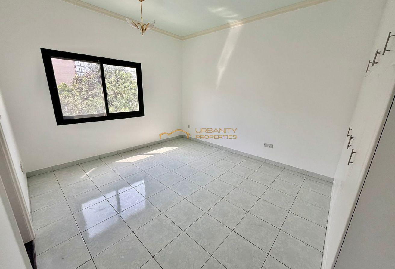 Stunning 5-Bed Villa for Rent in Jumeirah 3 photo 12