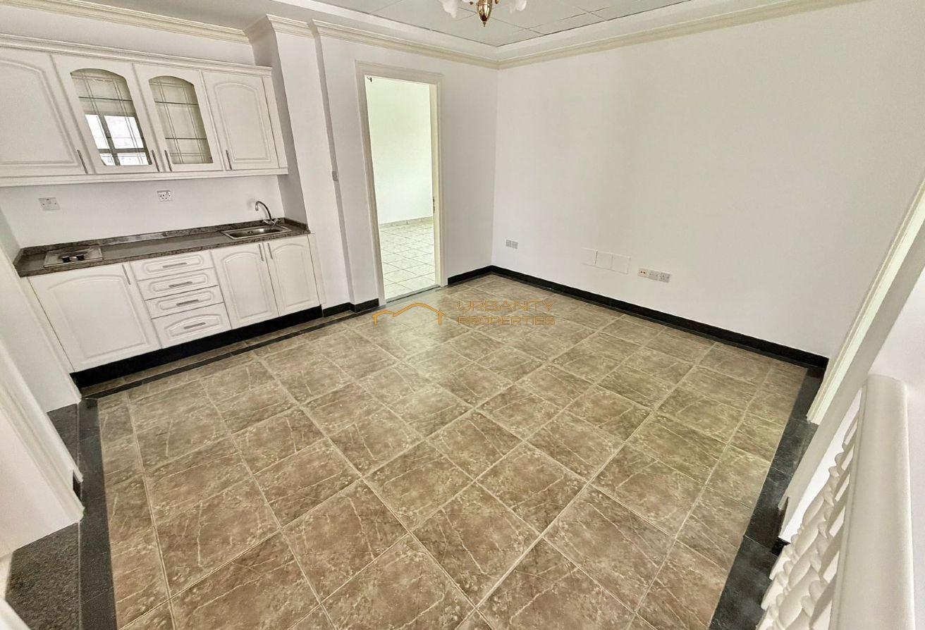Stunning 5-Bed Villa for Rent in Jumeirah 3 photo 4