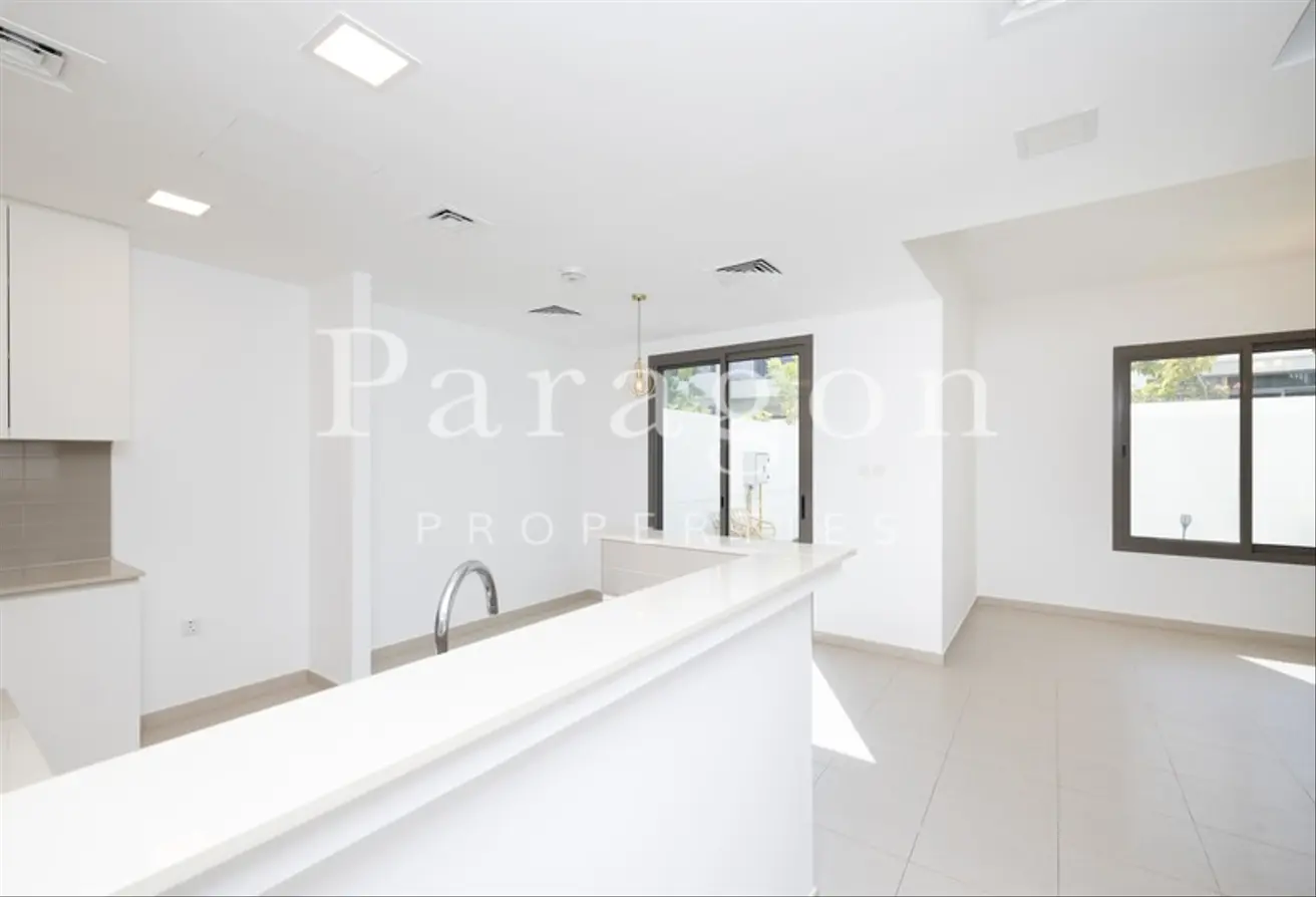160104107 - Property Main Image