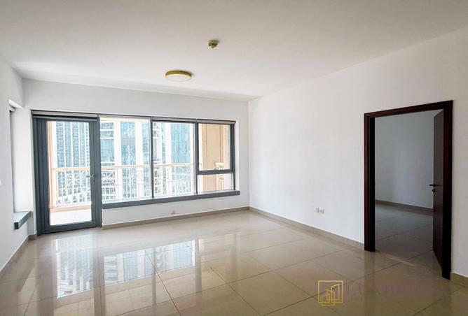 82802261 - Property Image 3