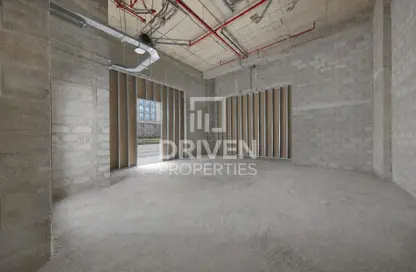 Retail - Studio for rent in Canal Front Residence 3 - Canal Front Residences - Al Wasl - Dubai