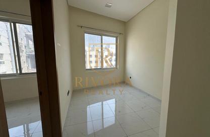 Apartment - 1 Bedroom - 2 Bathrooms for rent in Al Karama - Dubai Apartment - 1 Bedroom - 2 Bathrooms for rent in Al Karama - Dubai