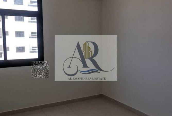 87045436 - Property Image 3