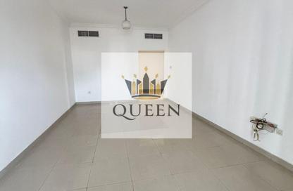 Apartment - 2 Bedrooms - 2 Bathrooms for rent in Cornish Tower - Al Rumaila - Ajman