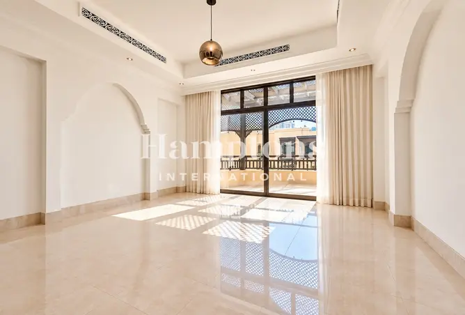 163256726 - Property Image 2