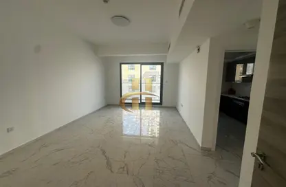 شقة - غرفة نوم - 2 حمامات للايجار في جولدن دريم برج 1 - منطقة 18 - قرية جميرا الدائرية - دبي