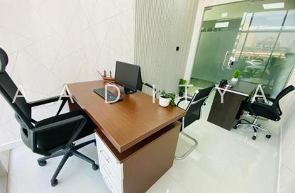 Office Space - Studio - 1 for rent in Red Avenue - Al Garhoud - Dubai Office Space - Studio - 1 for rent in Red Avenue - Al Garhoud - Dubai
