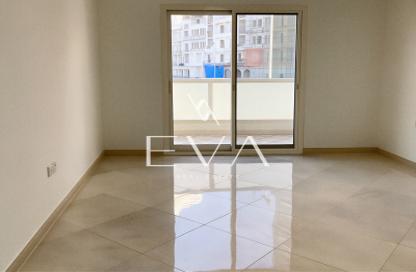 Villa - 4 - 5 for rent in Garden Lane Villas - District 15 - Jumeirah Village Circle - Dubai