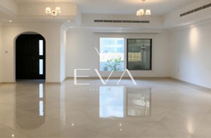 Villa - 4 - 5 for rent in Garden Lane Villas - District 15 - Jumeirah Village Circle - Dubai