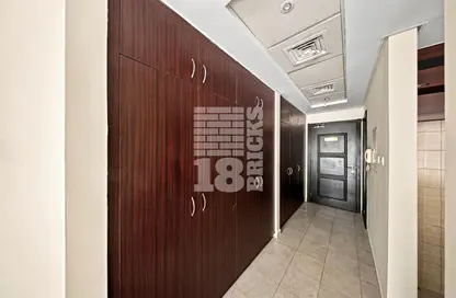 Apartment - 1 Bathroom for rent in Building 224 - Mogul Cluster - Discovery Gardens - Dubai