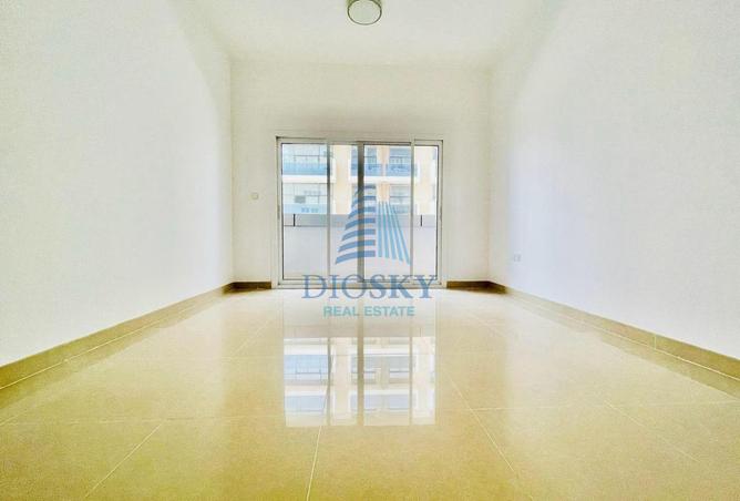 56961076 - Property Image 2