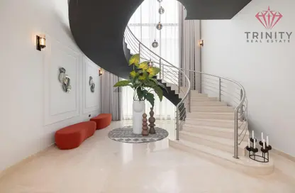 Villa - 5 Bedrooms - 7 Bathrooms for rent in Nad Al Sheba 1 - Nad Al Sheba - Dubai