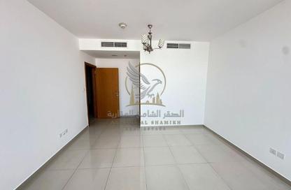 Apartment - 2 - 3 for rent in Al Khan Corniche - Al Khan - Sharjah