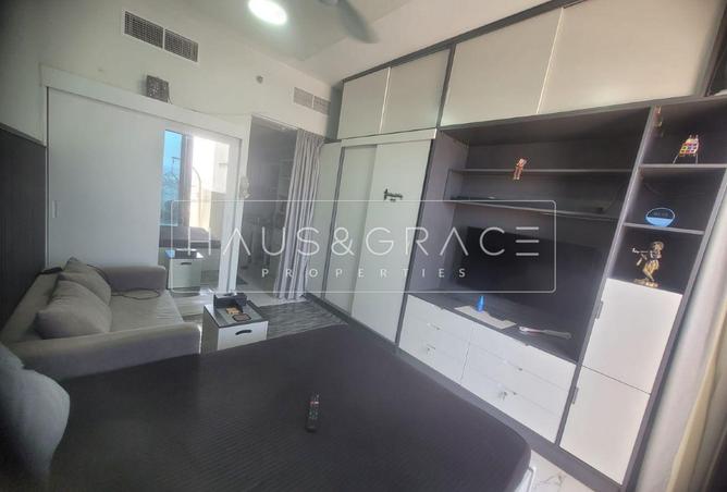 94010623 - Property Image 3