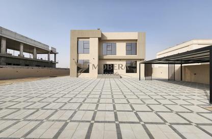 Villa - 5 - 7 for rent in Al Aweer - Dubai Villa - 5 - 7 for rent in Al Aweer - Dubai