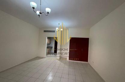 Apartment - Studio - 1 Bathroom for sale in Building S21 - Spain Cluster - International City - Dubai