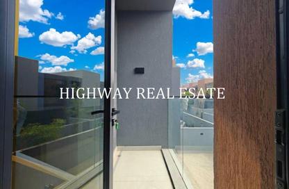Townhouse - 3 - 5 for rent in Saro - Masaar - Tilal City - Sharjah