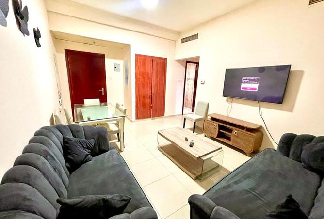 123845999 - Property Image 2