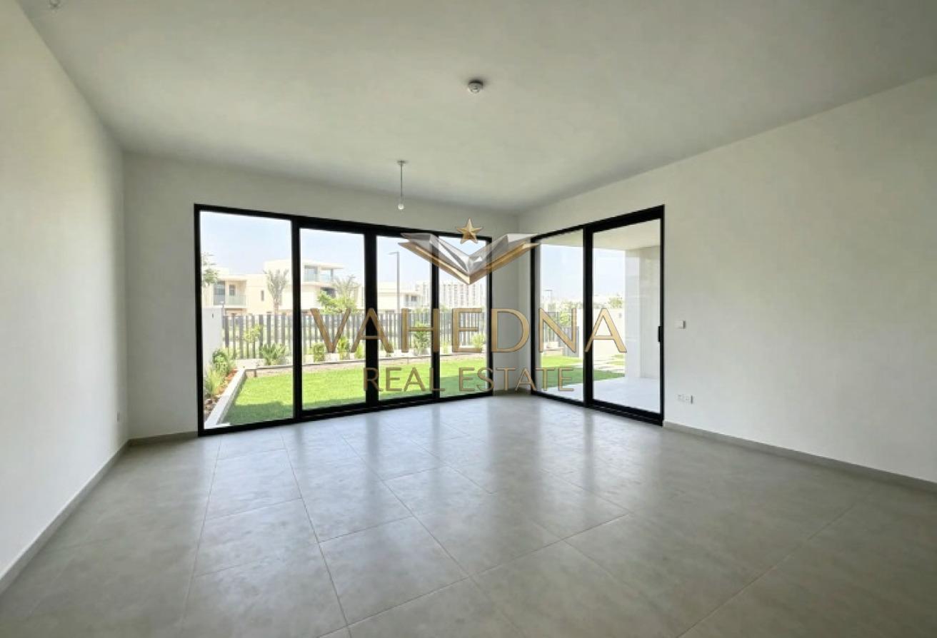 4BR Corner Townhouse | Single Row | Dubai Eye View photo 6