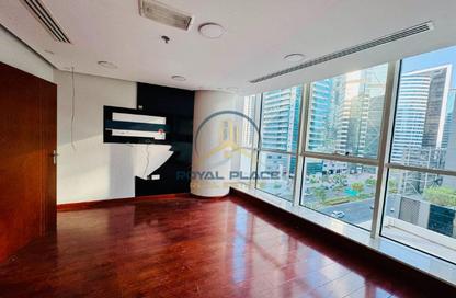 Office Space - Studio - 1 Bathroom for rent in Lake Central - Business Bay - Dubai