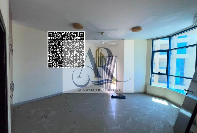 98258612 - Property Image 2