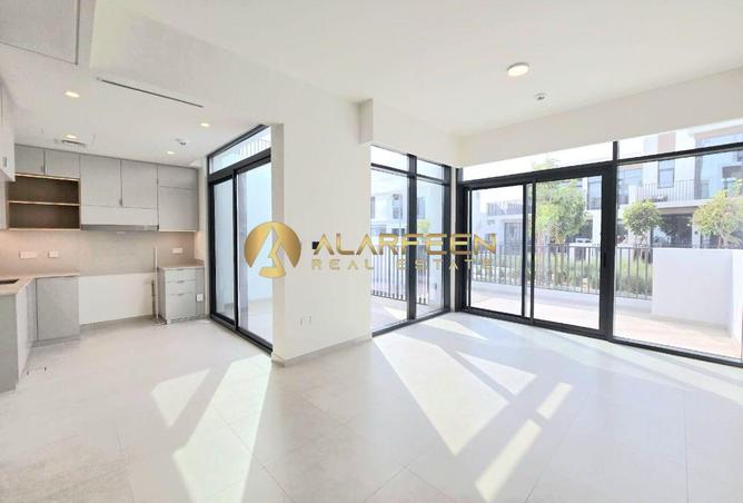 128812809 - Property Image 2