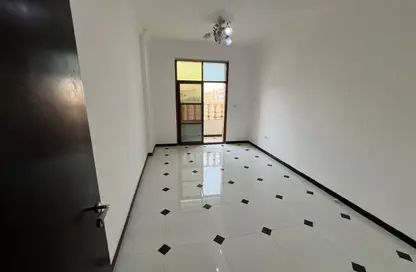 شقة - 2 غرف نوم - 2 حمامات للايجار في فلل الروضة 3 - 3  الروضة - الروضة - عجمان