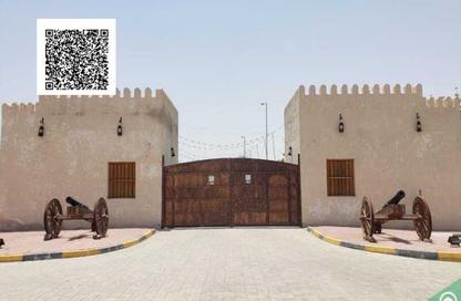 أرض - استوديو للبيع في المنامة - عجمان