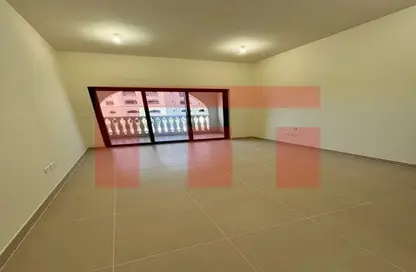 شقة - غرفة نوم - 2 حمامات للايجار في مساكن اللؤلؤة في السعديات - جزيرة السعديات - أبوظبي