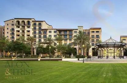 Apartment - 2 Bedrooms - 3 Bathrooms for sale in Qamar 9 - Madinat Badr - Al Muhaisnah - Dubai
