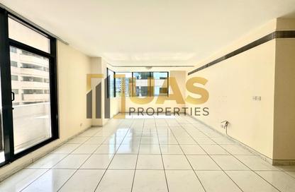 Apartment - 3 - 3 for rent in Golden Sands 7 - Al Mankhool - Bur Dubai - Dubai