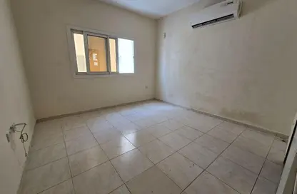 Apartment - Studio - 1 Bathroom for rent in Fire Station Road - Muwaileh - Sharjah