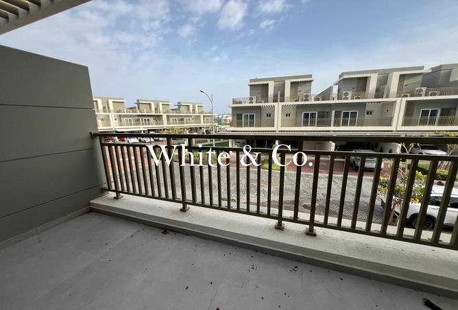 68272067 - صورة العقار 3