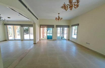 Villa - 2 Bedrooms - 4 Bathrooms for rent in District 8V - Jumeirah Village Triangle - Dubai