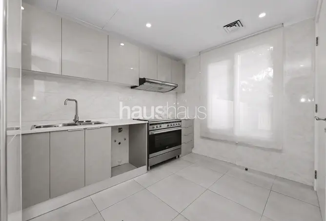 164595052 - Property Image 3