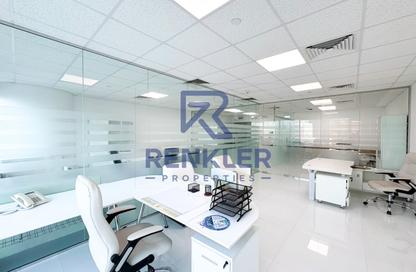 Office Space - Studio - 1 Bathroom for rent in Churchill Executive Tower - Churchill Towers - Business Bay - Dubai