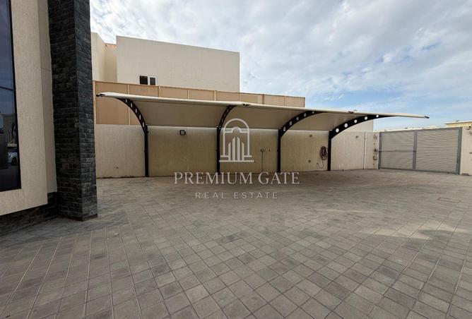 77364560 - Property Image 3