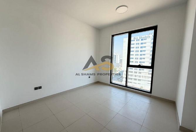 135607624 - Property Image 3