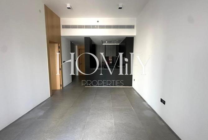Spacious 1 BHK | Prime Location | Fitted Kitchen
