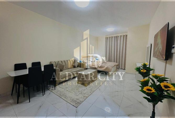 54015902 - Property Main Image