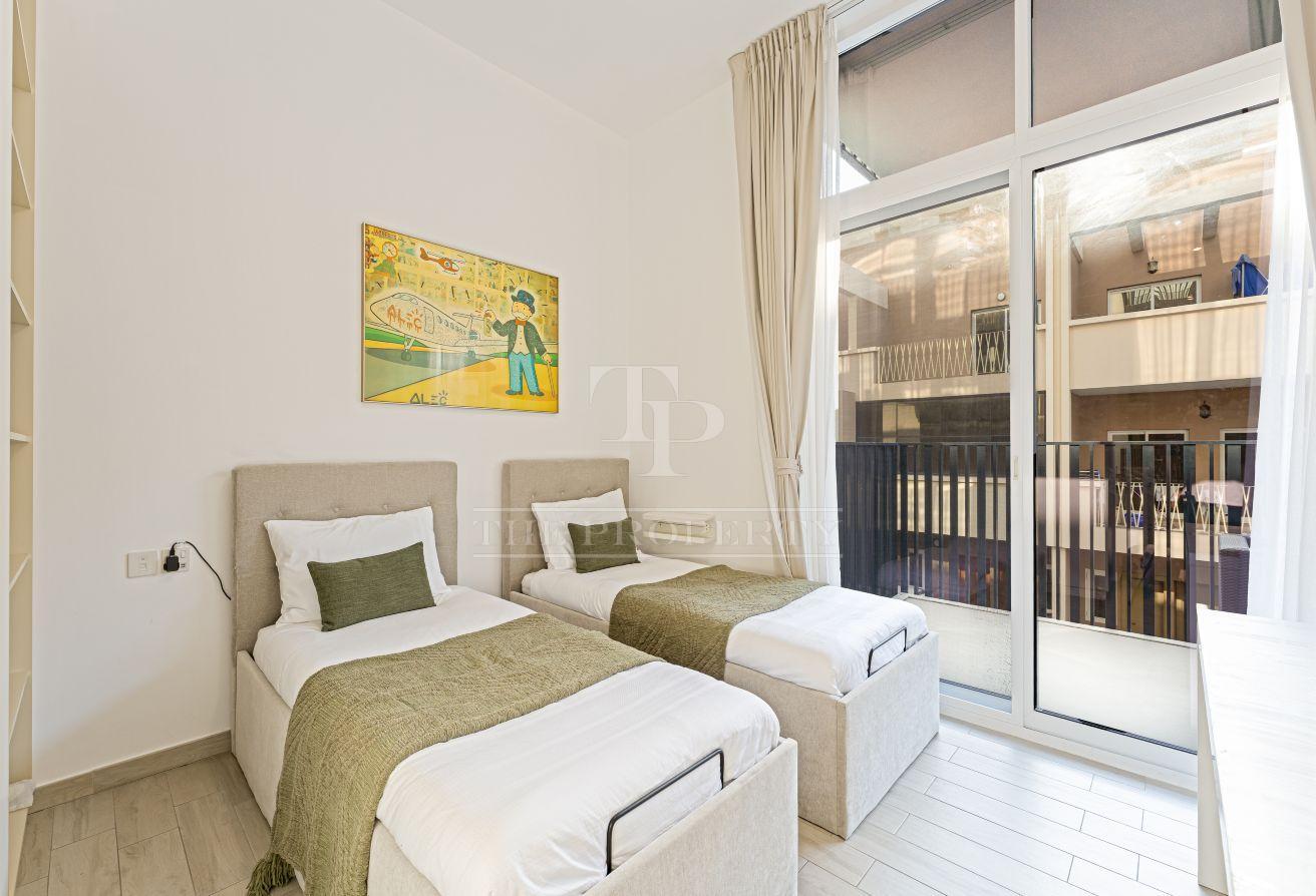 Vacant | Fully Furnished | Duplex photo 17